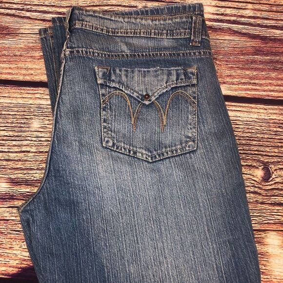 Jordache stretch jeans - Picture 3 of 3